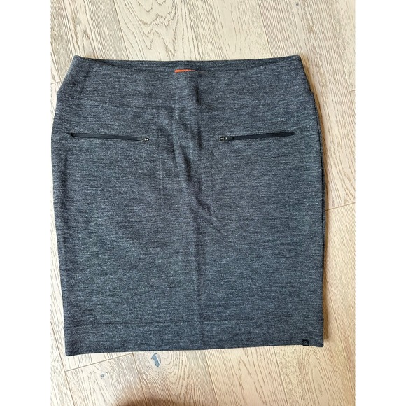 Merrell Dresses & Skirts - Merrell Womens Heathered Grey Knit Active Mini Skirt Zipper Pockets Size M